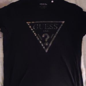 Guess t shirt EUC